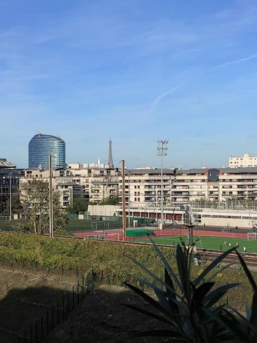 Studio Avec Terrasse Proche Des Transports. Issy-les-Moulineaux Ngoại thất bức ảnh